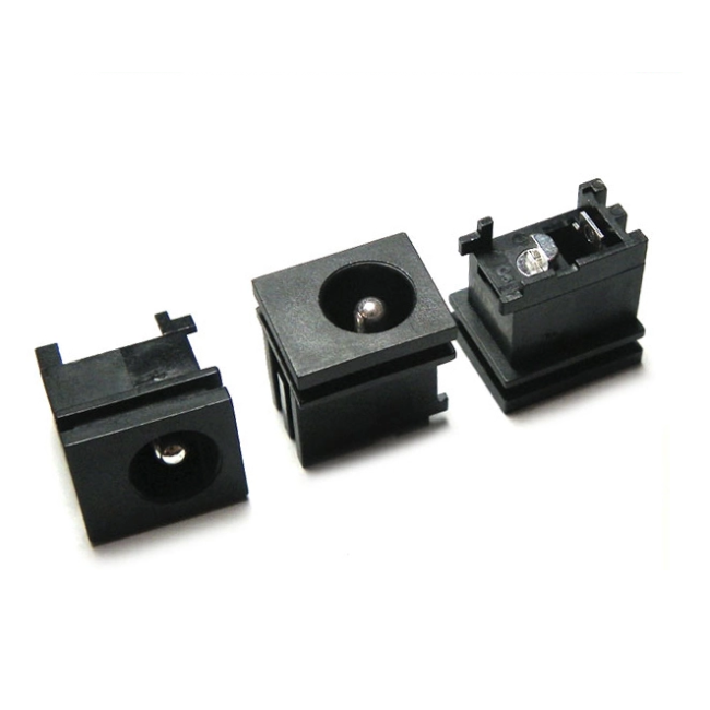 Toshiba Satellite M40 M45 M50 M55 5005 5105 5205 2415 2455 5005 5105 5205 6000 6100 2400 2410 DC JACK DC133 - main product image